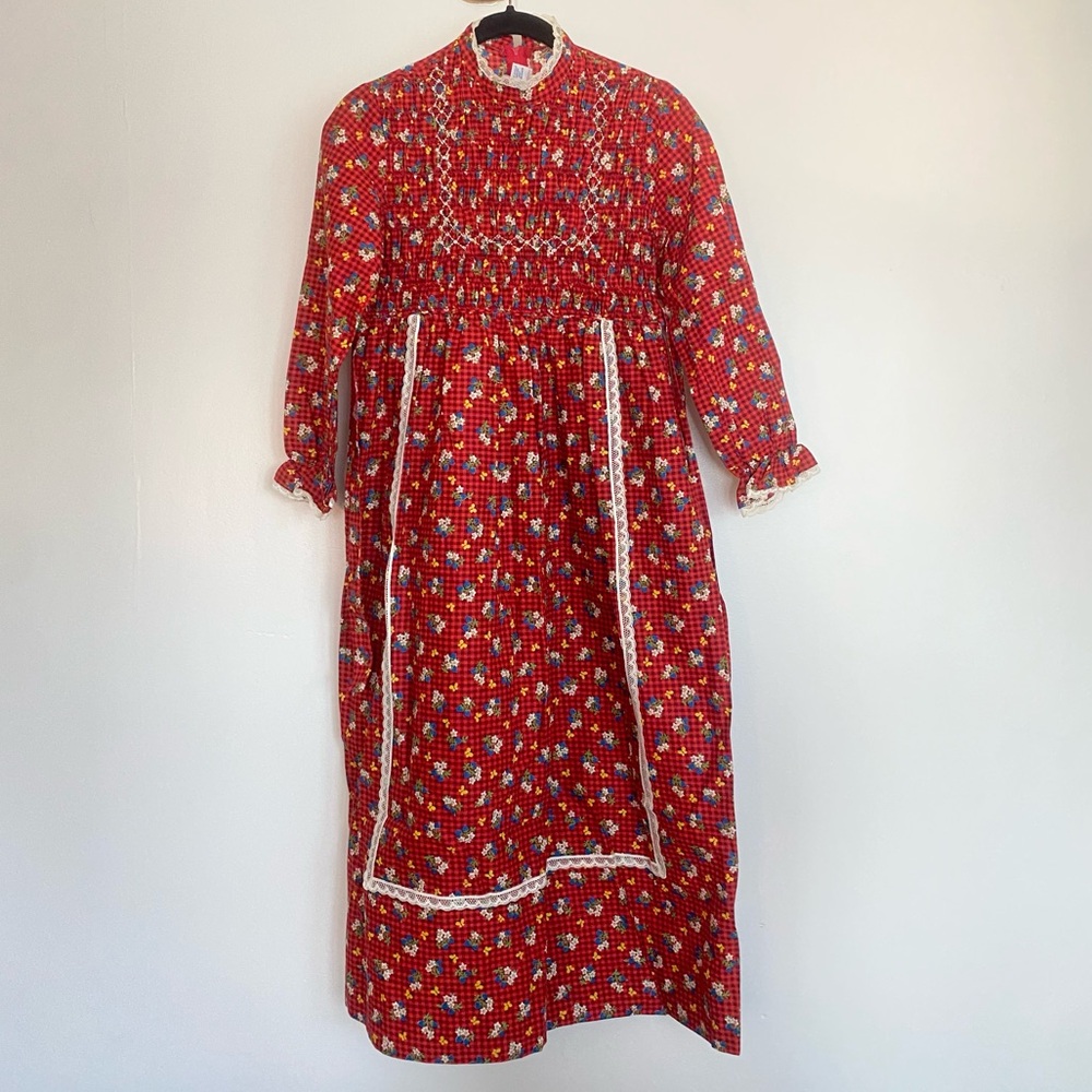 Vintage Polly Finders Red Floral Dress